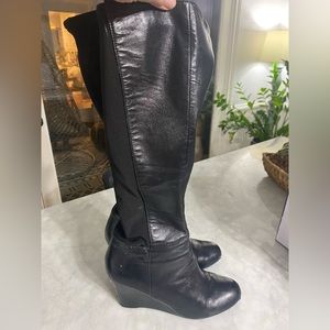 Black Micheal Kors wedge boots size 9
